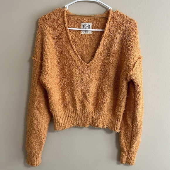 Free People We The Free Women's Theo V-Neck Sweater Goldy Yellow - Picture 3 of 10